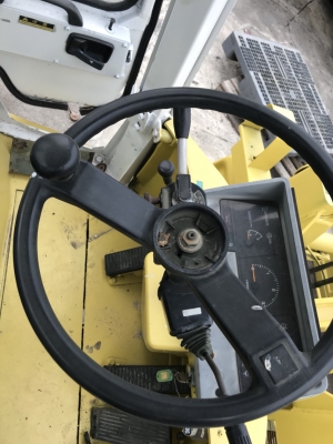 รถตัก komatsu wa30-5E รถตัก komatsu wa30-5E