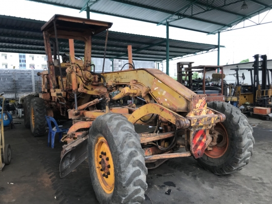 รถเกรด cat 120G s/n87v4528