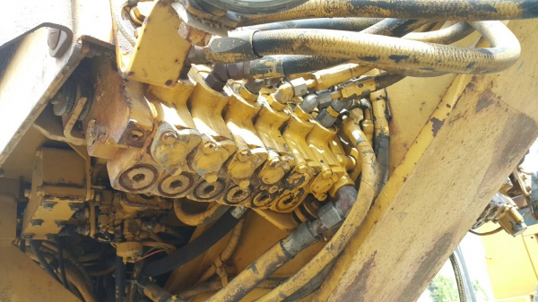 รถเกรด cat 140G s/n 12977 รถเกรด cat 140G s/n 12977