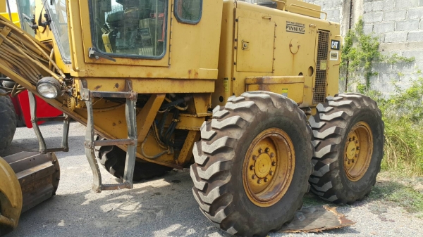 รถเกรด cat 140G s/n 12977 รถเกรด cat 140G s/n 12977