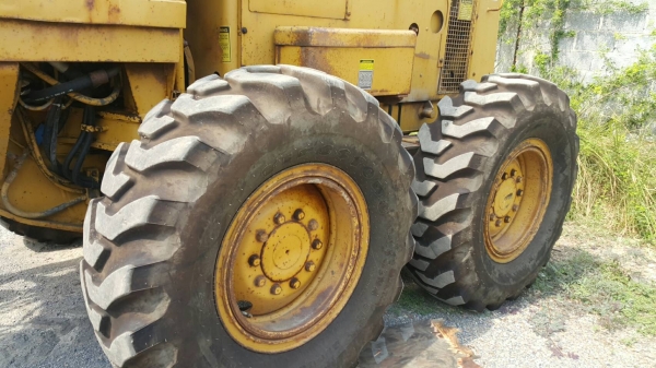 รถเกรด cat 140G s/n 12977 รถเกรด cat 140G s/n 12977