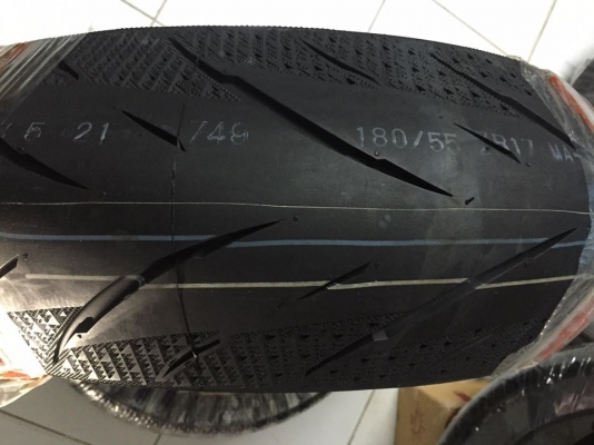 ยางใหม่ เกรดZR 2 คอมปาวด์ Maxxis supermaxx diamond ยางปี 17 ทุกเส้น ยางใหม่ เกรดZR 2 คอมปาวด์ Maxxis supermaxx diamond ยางปี 17 ทุกเส้น