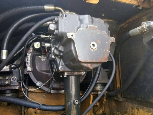 PC350-7รถแมคโคพร้อมหัวไวโบชั่วโมงหมื่นกลางๆพร้อมใช้งานเอกสารใบซื้อขายลงทำงานได้เลยครับราคาเบาๆ@2.95฿สนใจสอบถามได้ที่ ☎ 081-989-1989 + ID LINE : rangrayong หรั่งครับ