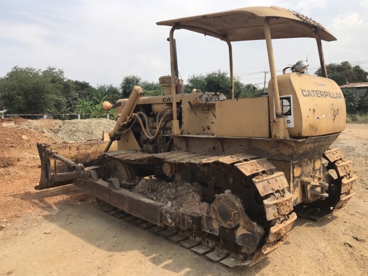 ขายรถแทรกเตอร์ CAT D4D ราคา 215,000 ต่อรอง เกียร์ตัด ตีนไก่ เครื่องฝาบาง แรง กำลังดี เกียร์ 5 เกียร์เดินหน้า เฟรมสวย ป๊อกเก็ต ล้อนำ พร้อมใช้สะภาพดี โซ้ตามสะภาพ บอร์ดี้รอบคันสวย รถใช้งานอยู่ สนใจโทรจองเลย ที่ 081-3531946 ID-LINE รถอยู่ราชบุรี