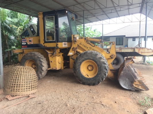 ขายรถตักล้อยาง KOMATSU WA100-1 สวยๆเดิมๆ สนใจโทร 081-970-1072