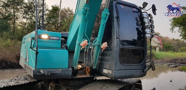 ขายรถแบ็คโฮ KOBELCO SK140LC-8 SuperX รถ 4 ปี ใช้งานเพียง 5,3xx ชั่วโมง สภาพนางฟ้า