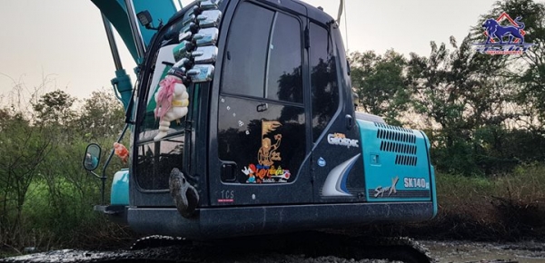 ขายรถแบ็คโฮ KOBELCO SK140LC-8 SuperX รถ 4 ปี ใช้งานเพียง 5,3xx ชั่วโมง สภาพนางฟ้า