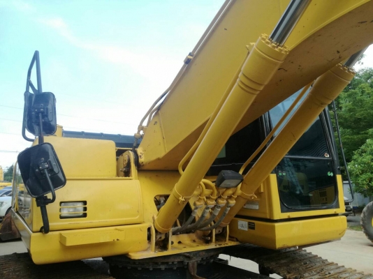 ขายดาวน์แบคโฮ KOMATSU PC200-8MO ทำงาน 3300ชั่วโมง สนใจโทร 081-970-1072