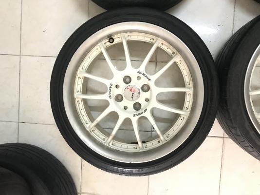 แม็ก 17x7.0 Et42 ขายตามสภาพ ไม่มีซ่อม ครับ ขายพร้อมยาง 205/40R17 ปี 12 ยกชุด 4500 พร้อมใช้ ID line T