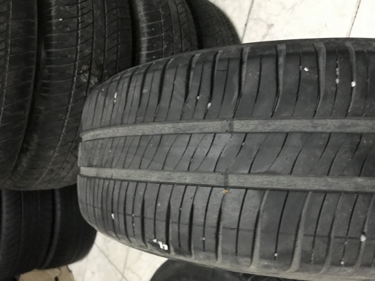ล้อขอบ15กว้าง6.5 Et38 ไม่ซ่อมไม่ดุ้งสีเดิมๆ แถมยางชุด มิชลิน185/60/15ปี13ดอกยังใช้ได้ ขายยกชุด. 4800