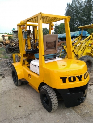 รถฟอร์คลิฟต์ TOYOTA 2FG25 รถเก่านอกนำเข้า ยังไม่เคยใช้งานในไทย ยก 2.5 ตัน ยกสูง 3 เมตร เครื่อง 4P สภาพดี พร้อมใช้งาน มีเอกสารใบอินวอยซ์