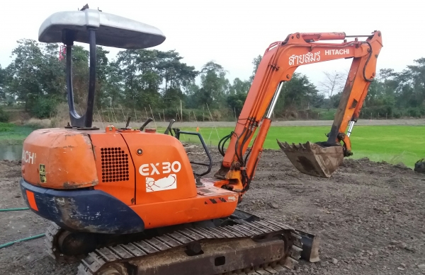 ฮิตาชิ ex 30 ระบบดีเครื่องดีปั๊มแรงเอวแน่นทำงานไว มีลายหัวเจาะ