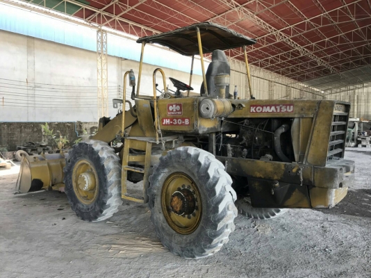 ขายรถตัก KOMATSU JH30