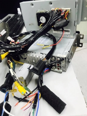 ขายalpine dva-9861e พร้อมจอ+รีโมท จอขาวนะ