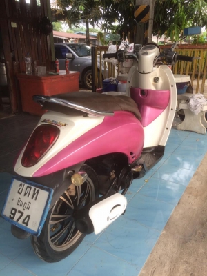 Honda Scoopy-i (ล้อแม็กซ์) สวยๆเครื่องเดิมดี ราคาถูก Honda Scoopy-i (ล้อแม็กซ์) สวยๆเครื่องเดิมดี ราคาถูก