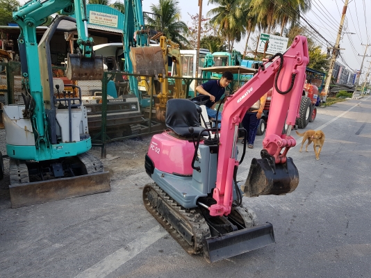 รถแบคโคเก่าญี่ปุ่น  KOMATSU  PC02