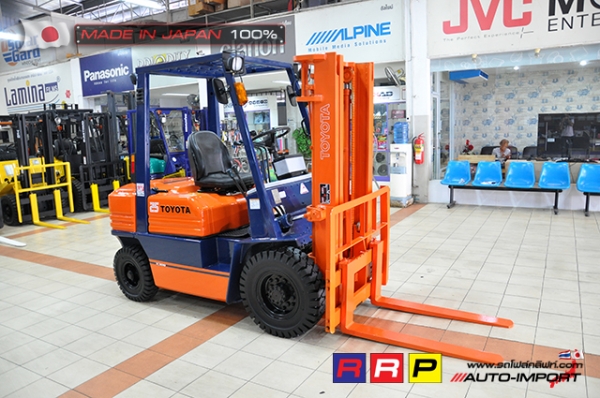 ขายรถโฟล์คลิฟท์มือสอง TOYOTA รุ่น 5FD25-19260 นำเข้าจากประเทศญี่ปุ่น 100\% ไม่เคยใช้งานในไทย ขายรถโฟล์คลิฟท์มือสอง TOYOTA รุ่น 5FD25-19260 นำเข้าจากประเทศญี่ปุ่น 100\% ไม่เคยใช้งานในไทย