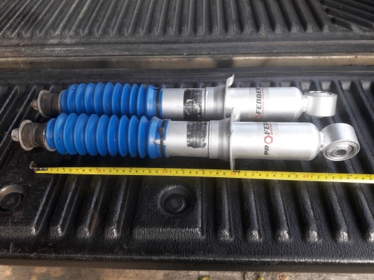 ขายสเปยร์เซอร์รองหัวโช้ควีโก้ครับ