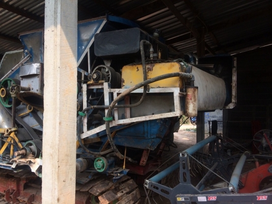 ขายรถเกี่ยวข้าว เกษตรพัฒนา รุ่นแรก เครื่องบน เครื่อง isuzu 6HE1 195 แรงม้า เทอร์โบ ตัวเดิน10 ปั้มแฝด เบอร์21 โรลเลอร์ล่าง 10ลูก หน้ากว้าง 3เมตร อุ้ม 2ตัน ขายตามสภาพ ใช้งานได้ตามปกติ สนใจโทรมาสอบถามได้ครับ ขายรถเกี่ยวข้าว เกษตรพัฒนา รุ่นแรก เครื่องบน เครื่อง isuzu 6HE1 195 แรงม้า เทอร์โบ ตัวเดิน10 ปั้มแฝด เบอร์21 โรลเลอร์ล่าง 10ลูก หน้ากว้าง 3เมตร อุ้ม 2ตัน ขายตามสภาพ ใช้งานได้ตามปกติ สนใจโทรมาสอบถามได้ครับ