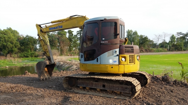 pc78usระบบดีช่วงล่างเต็ม เล่มทะเบียนครบ มีสายหัวเจาะ