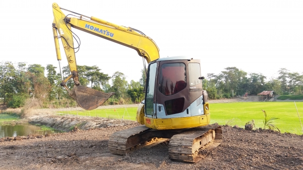 pc78usระบบดีช่วงล่างเต็ม เล่มทะเบียนครบ มีสายหัวเจาะ