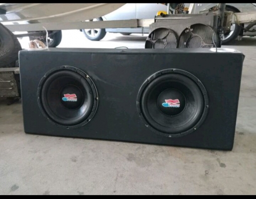 ลำโพงซับ10 ว๊อยคู่พร้อมตู้หลังเบาะ4ประตูหรืมใส่ตอนเดียวได้