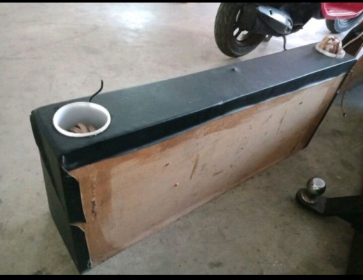 ลำโพงซับ10 ว๊อยคู่พร้อมตู้หลังเบาะ4ประตูหรืมใส่ตอนเดียวได้