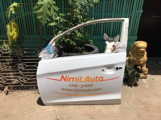 ประตูข้าง Honda Brio