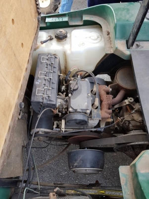 รถกอล์ฟ EZ-GO เครื่องยนต์ 2 ที่นั่ง รถกอล์ฟ EZ-GO เครื่องยนต์ 2 ที่นั่ง