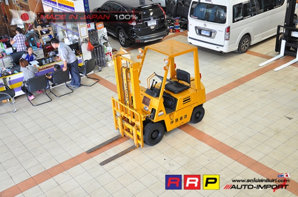 ขายรถโฟล์คลิฟท์มือสอง KOMATSU รุ่น FG15-11-80111 นำเข้าจากประเทศญี่ปุ่น 100\% ไม่เคยใช้งานในไทย ขายรถโฟล์คลิฟท์มือสอง KOMATSU รุ่น FG15-11-80111 นำเข้าจากประเทศญี่ปุ่น 100\% ไม่เคยใช้งานในไทย