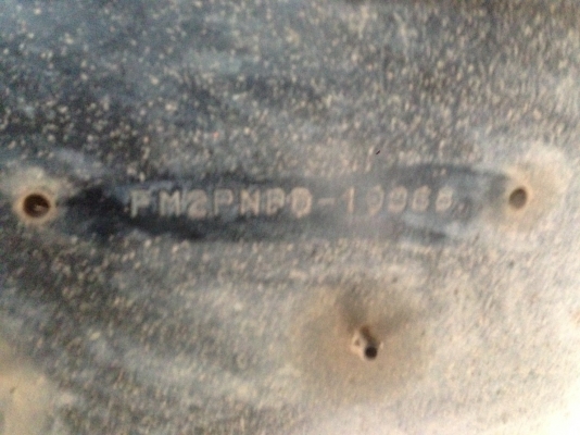 ขาย HINO 320 สองเพลาดั๊ม กระบะเหล็กสามมิตร รถปี 48