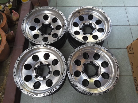 Max หยดนำ้ ขอบ15*8 et0 สภาพสวยๆ 1ชุด Max หยดนำ้ ขอบ15*8 et0 สภาพสวยๆ 1ชุด