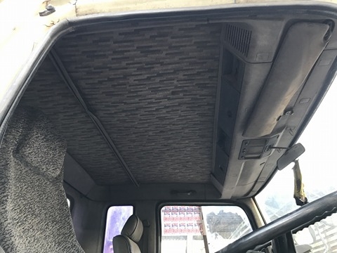 ขายสิบล้อดั้ม Hino 3H  2เพลา 195 แรง สภาพสวยเครื่องดีมากเดิมๆ