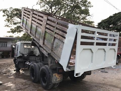 ขายสิบล้อดั้ม Hino 3H  2เพลา 195 แรง สภาพสวยเครื่องดีมากเดิมๆ