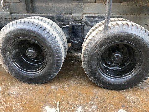 ขายสิบล้อดั้ม Hino 3H  2เพลา 195 แรง สภาพสวยเครื่องดีมากเดิมๆ