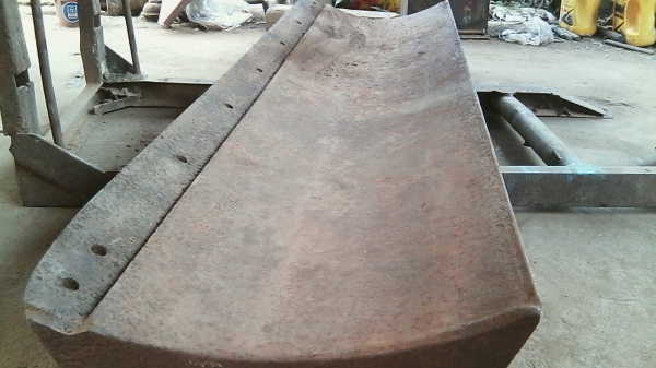 ใบดันหน้ารถไถฟอร์ด