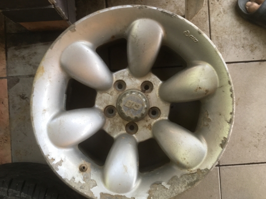 ล้อแม็กลายเมกัน