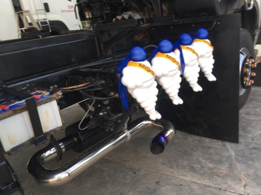 Hino 320 แรง ปี 49 แม่เดี่ยวดัมพ์สามมิตร มีระบบลาก เดิมๆบางๆแต่งสวยน่าใช้ ทะเบียนพร้อม Hino 320 แรง ปี 49 แม่เดี่ยวดัมพ์สามมิตร มีระบบลาก เดิมๆบางๆแต่งสวยน่าใช้ ทะเบียนพร้อม