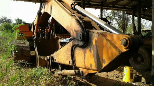 HITCHI EX200-1 เอกสารเล่มทะเบียน อยู่ภาคอิสาน ราคา 470,000บ. สนใจ 0835601591 หรือ 0903494058 HITCHI EX200-1 เอกสารเล่มทะเบียน อยู่ภาคอิสาน ราคา 470,000บ. สนใจ 0835601591 หรือ 0903494058