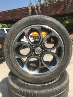 ขายล้อแม็กของ18นิ้ว ขายล้อแม็กของ18นิ้ว