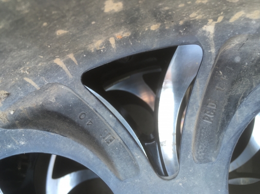 ขายล้อแม็กของ18นิ้ว ขายล้อแม็กของ18นิ้ว