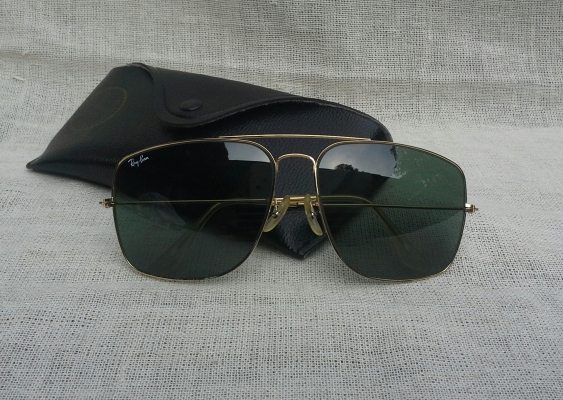 แว่นตาอเมริกันแฮนด์เมดยุค &#039;80s ยิ่งใหญ่ระดับตำนาน รุ่นหายาก ! B&amp;L RAY-BAN EXPLORER USA บิ๊ก