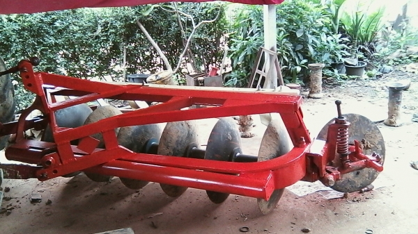 ปรับราคาใหม่ครับ ขึ้นราคาแล้วkomatsu international 676