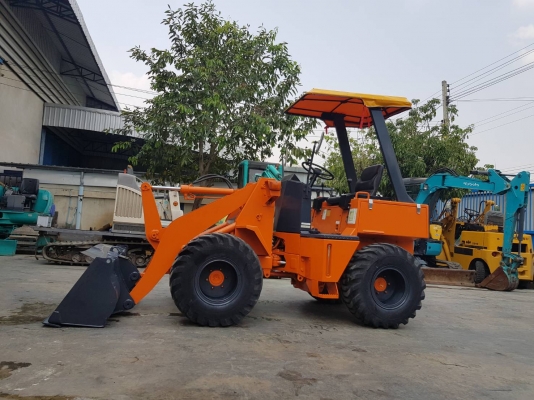 KOMATSU รุ่น wa 30-2 เครื่องยนต์โคมัสสุ 3D 84 เก่าญี่ปุ่นแท้ไม่เคยใช้งานในไทย ระบบเกียร์ 3 เกียร์เดินหน้า 3 เกียร์ถอยหลัง ระบบคอนโทรลเดี่ยว ขับเคลื่อน 4 ล้อ full Time พร้อมใช้งาน มีบุ้งกี่ขนาด 0.3 คิว ชั่วโมงการใช้งาน 1,000 ชม.ราคา385,000บาท สนใจติดต่อเบอ KOMATSU รุ่น wa 30-2 เครื่องยนต์โคมัสสุ 3D 84 เก่าญี่ปุ่นแท้ไม่เคยใช้งานในไทย ระบบเกียร์ 3 เกียร์เดินหน้า 3 เกียร์ถอยหลัง ระบบคอนโทรลเดี่ยว ขับเคลื่อน 4 ล้อ full Time พร้อมใช้งาน มีบุ้งกี่ขนาด 0.3 คิว ชั่วโมงการใช้งาน 1,000 ชม.ราคา385,000บาท สนใจติดต่อเบอ