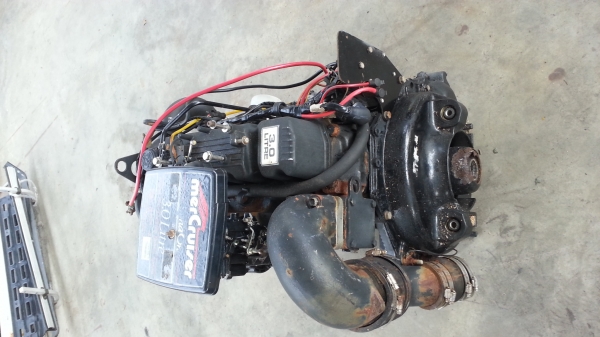 เครื่อง เมอร์ครุยเซอร์ 3.0 L ไดเร็กคอล์ย เก่านอกสภาพสวย