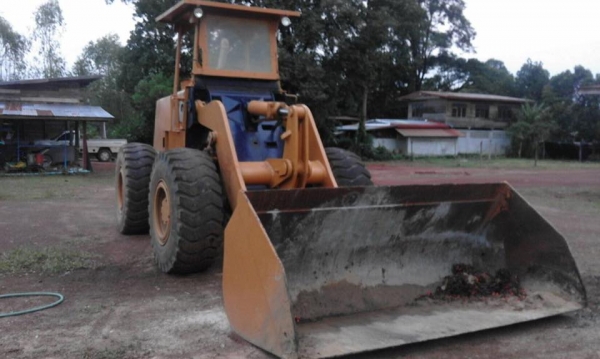 ขายรถตัก520 สภาพพร้อมใช้ เอกสารซื้อขาย ราคา350,000 090-8588220 090-3258446 090-4610380 ดูประกาศทั้งหมด  https://www.facebook.com/narong2truck/ www.narong2truck.com www.truck.in.th/498 รับจัดไฟแนนซ์นอกสถานที่ เพจFacebook ณรงค์ ซื้อขายรถมือสอง กลุ่มFacebook