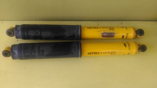 โช้ค EMUใช้งานน้อยสวยๆ