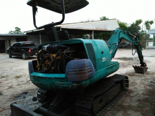 KOMATSU PC 20-7 รถใช้งานได้ ขายตามสภาพ ราคาไม่แพง