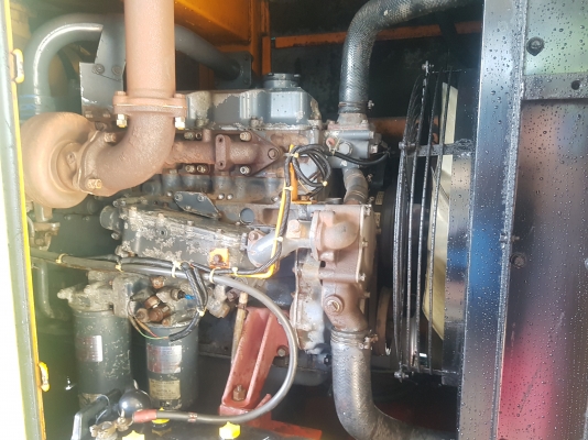 hino 150 พร้อมเทลเลอร์