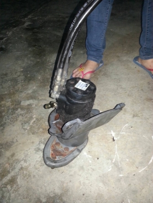 ขายเพาเวอร์พวงมาลัยโฟลค์ลิฟCROWNราคา3500บาทโทร0643130366